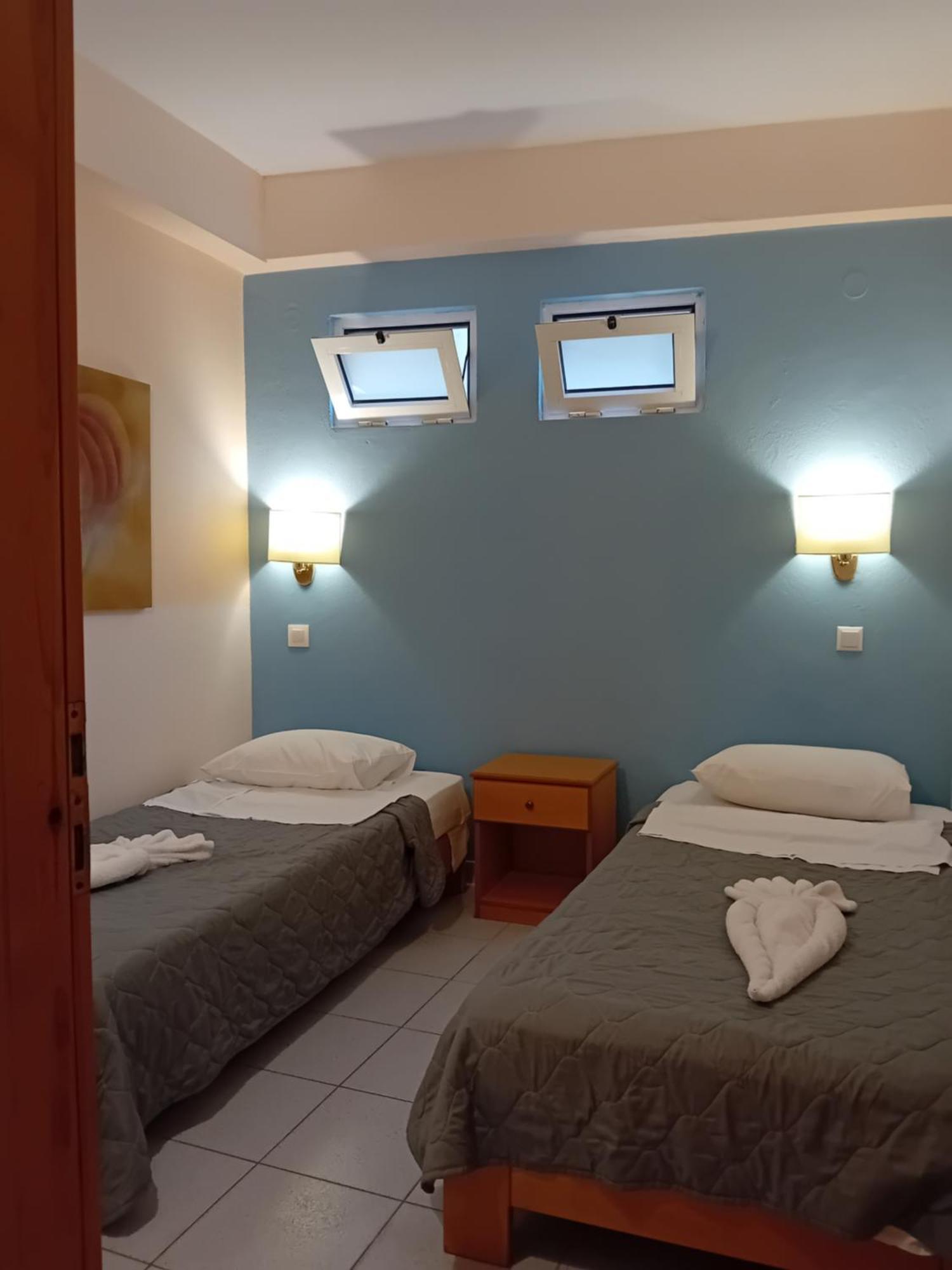 Heliotopos Apartments Tolón Esterno foto