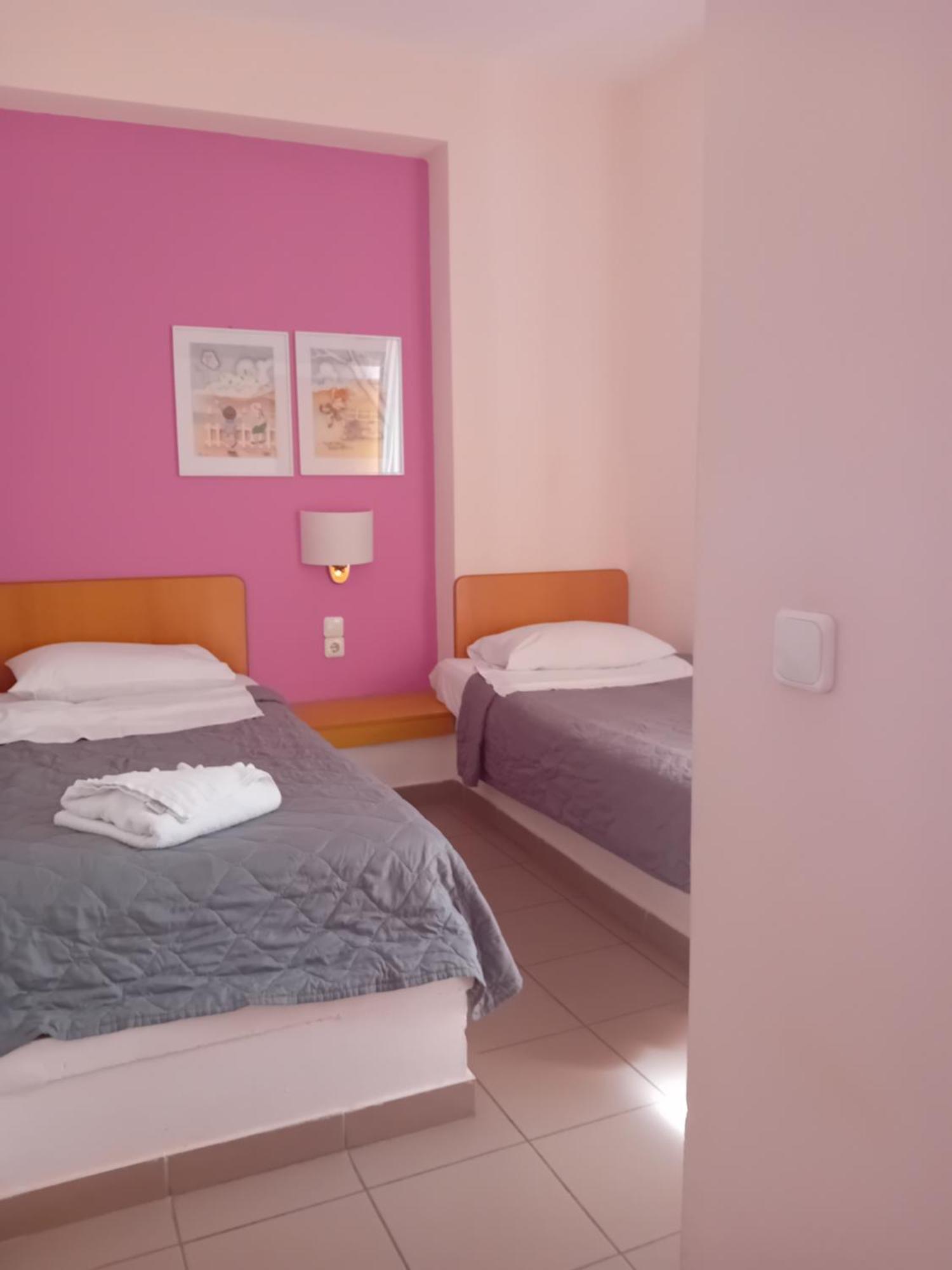 Heliotopos Apartments Tolón Esterno foto